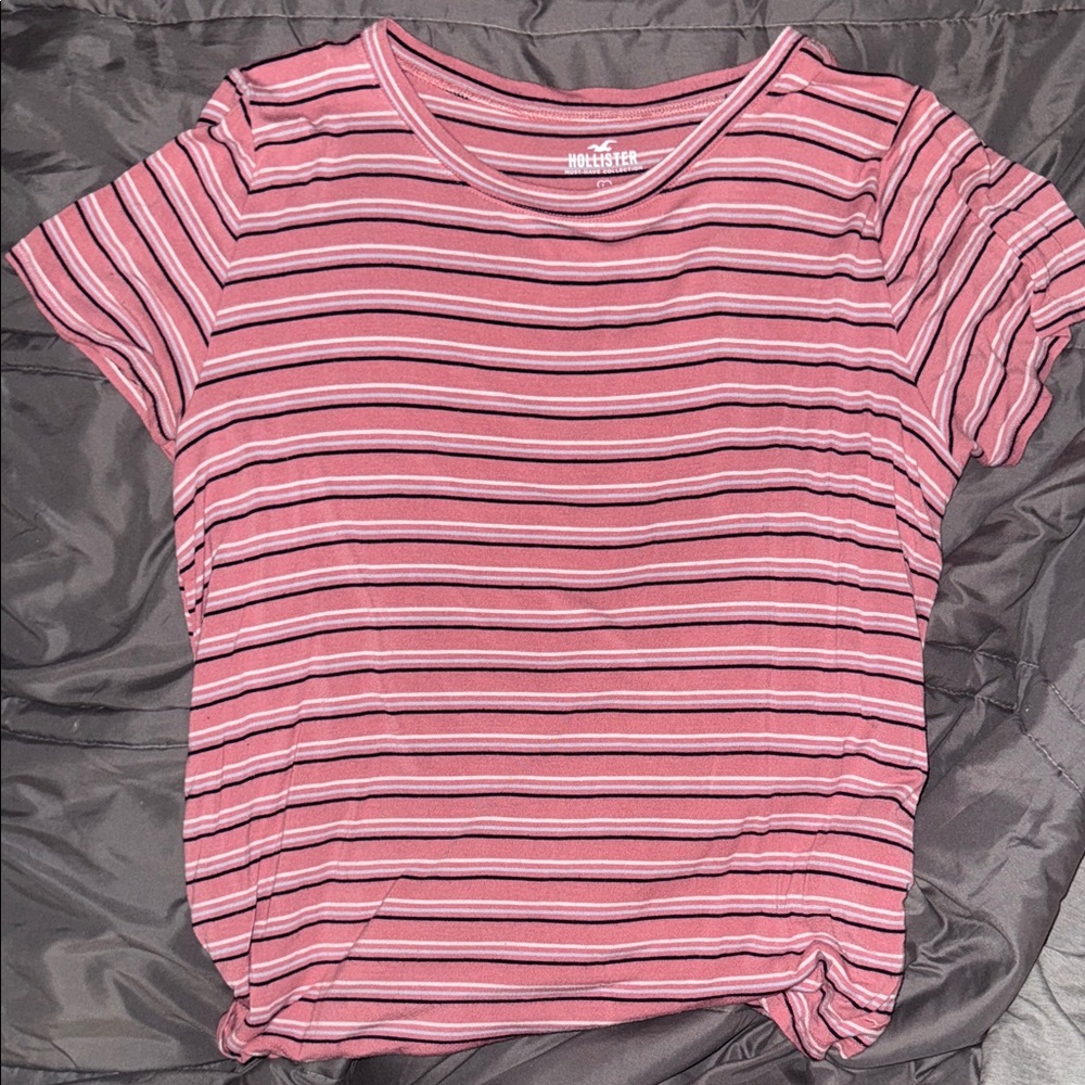 Hollister Women's Short Sleeve Pink Striped Tee